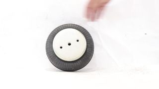 Nâng cấp hệ thống treo lò xo không khí Goodyear 1B8-550 cho xe bán tải